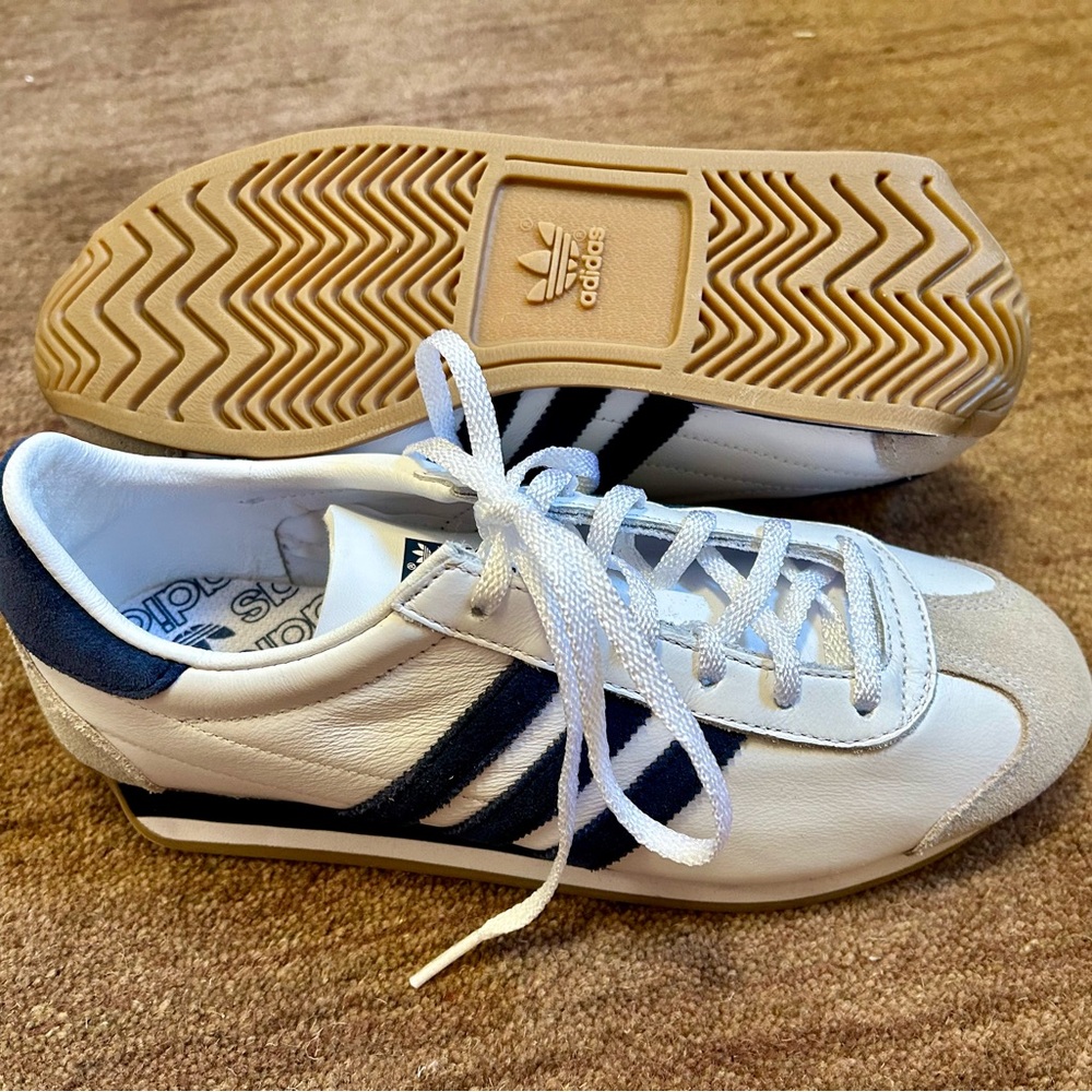 Adidas Country OG Sneakers Brand New with Tags sz 6 womens
